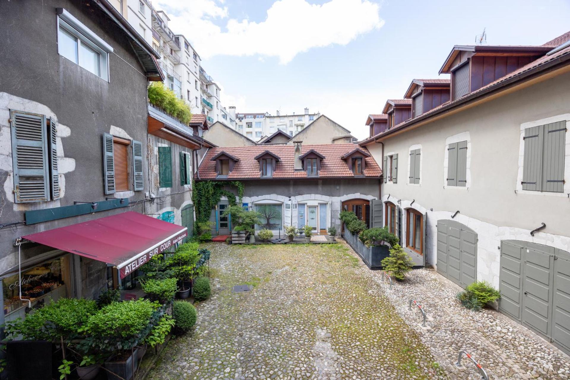 Destination Royale Apartment Annecy Exterior photo